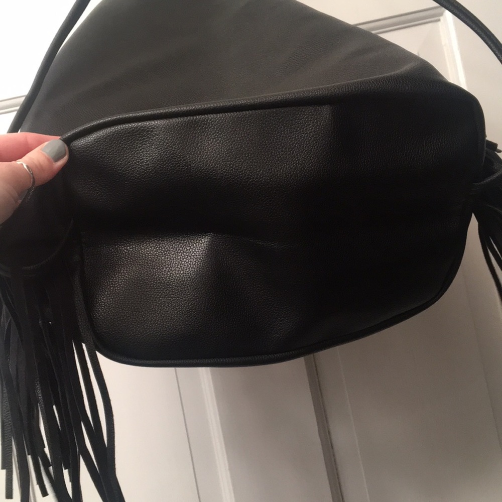 NWT, VS black faux leather fringed backpack - Picture 7 of 9